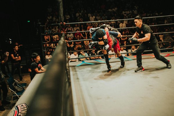 Lutte contre le racisme dans les ligues de basketball